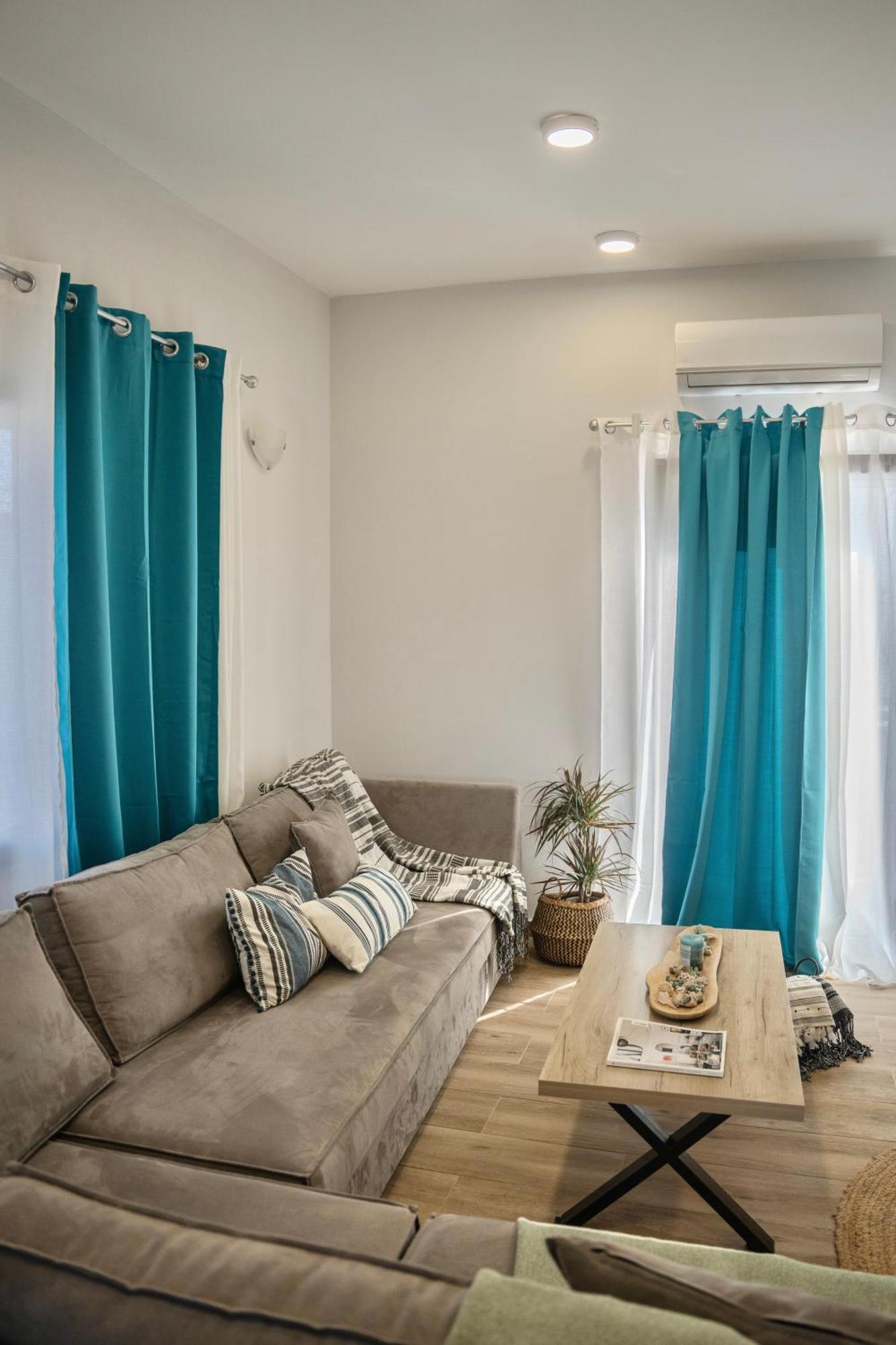 Exquisite 4-Bedroom Prestige Apartment Rhodes City Exterior foto